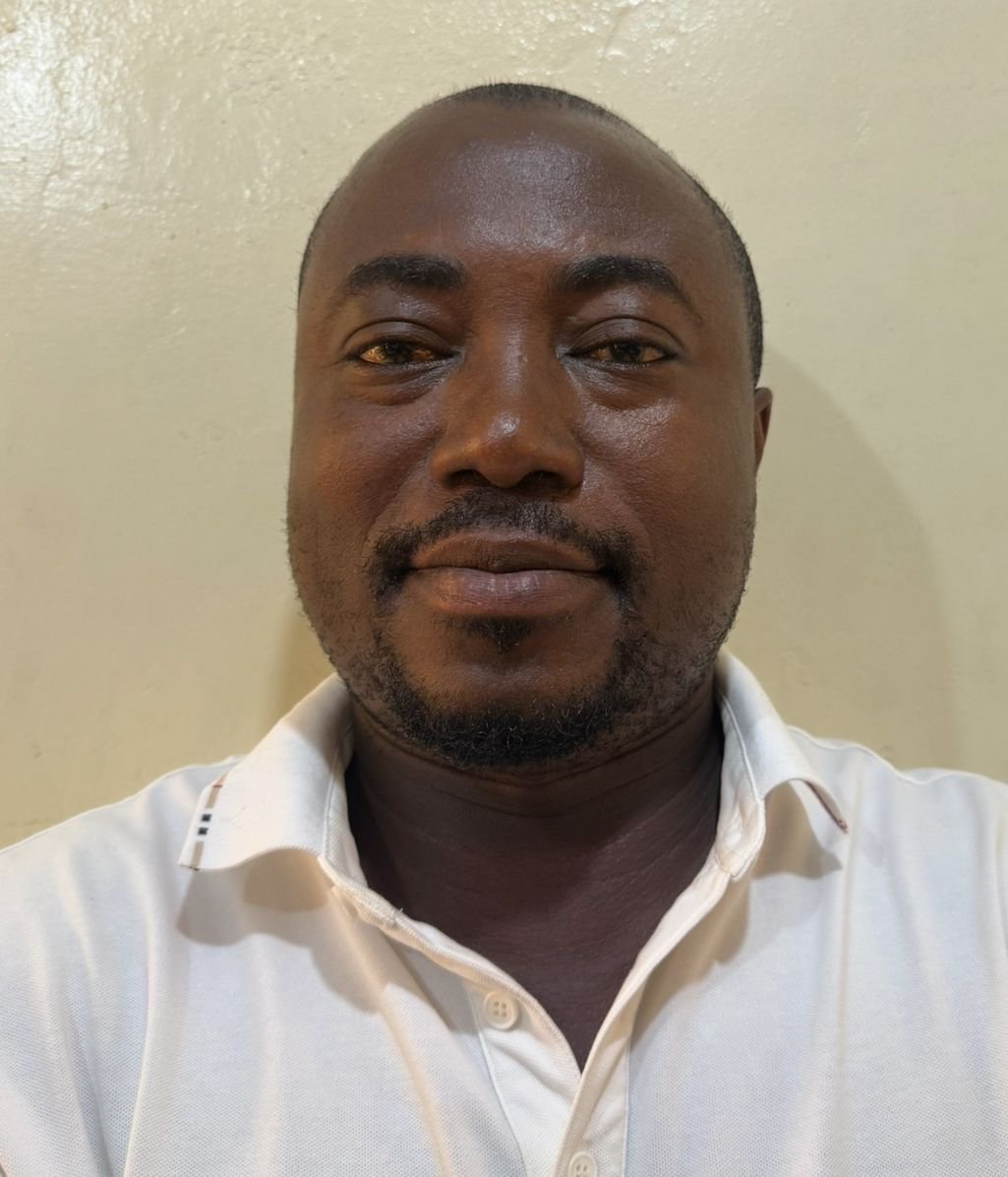 Emmanuel Lowell Incoom